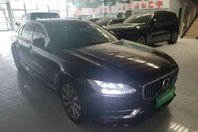 Volvo S90 2020, 59400 км, за 20395 USD - фото 3