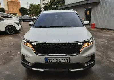 Kia Canival · 2023 год