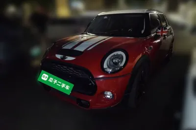 MINI MINI · 2015 год