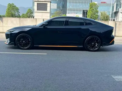 Changan UNI-V 2024, 48000 км, за 10859.12 USD