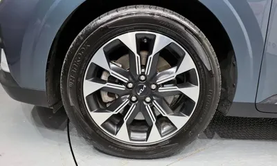 Kia Canival 2023, 66969 км, за 16225.15 USD