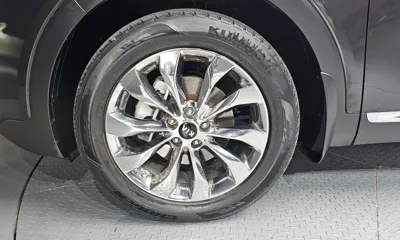 Kia Sorento 2019, 86775 км, за 13918.81 USD