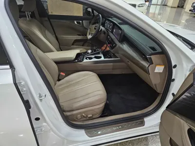 Kia K8 2023, 55925 км, за 17854.8 USD - фото 10