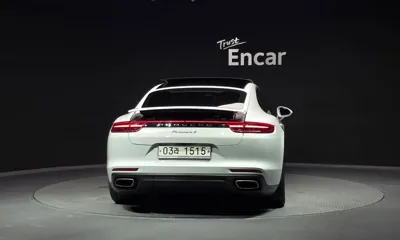 Porsche Panamera 2018, 102435 км, за 43879.59 USD