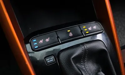 Kia Stonic 2019, 18242 км, за 9580.44 USD - фото 18