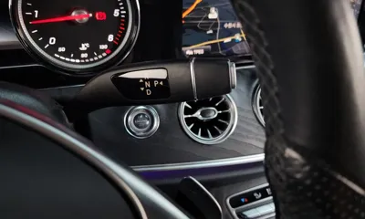 Mercedes-Benz E-Class 2018, 70645 км, за 17001.44 USD - фото 9