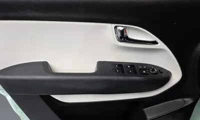 Kia Ray 2012, 147127 км, за 3479.06 USD - фото 24