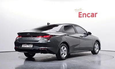 Hyundai Avante 2021, 110686 км, за 8403.91 USD