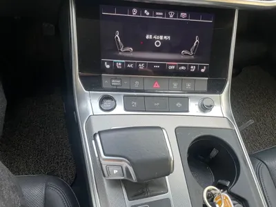 Audi A6 2021, 58879 км, за 18051.73 USD - фото 12