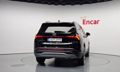 Hyundai Santafe 2023, 23423 км, за 18326.32 USD