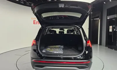 Hyundai Santafe 2023, 23423 км, за 18326.32 USD - фото 20