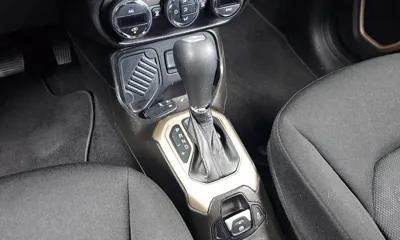 Jeep Renegade 2017, 101478 км, за 4594.98 USD - фото 9