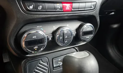 Jeep Renegade 2017, 101478 км, за 4594.98 USD - фото 16