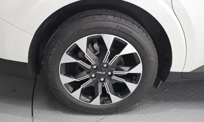 Kia Canival 2023, 76237 км, за 17125.73 USD