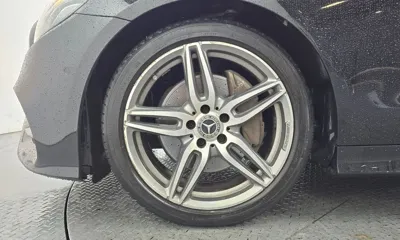Mercedes-Benz E-Class 2019, 124207 км, за 16738.87 USD