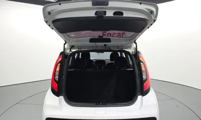 Kia Soul 2018, 140851 км, за 5135.54 USD - фото 20