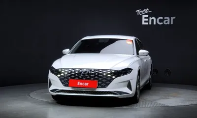 Hyundai Grandeur 2022, 84458 км, за 17932.21 USD