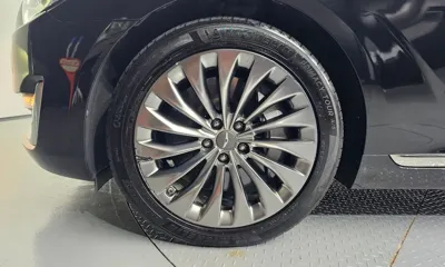 Genesis EQ900 2016, 122306 км, за 11773.22 USD