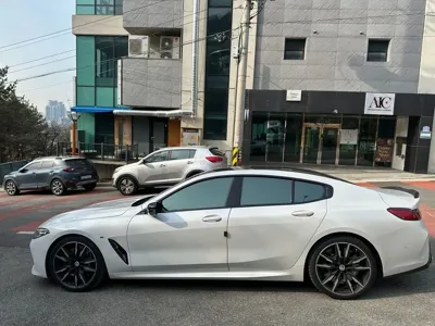 BMW 8-Series 2023, 35300 км, за 55008.53 USD - фото 8