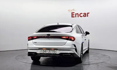 Kia K5 2020, 145542 км, за 8787.58 USD