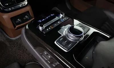Genesis G90 2019, 139060 км, за 18167.6 USD - фото 18