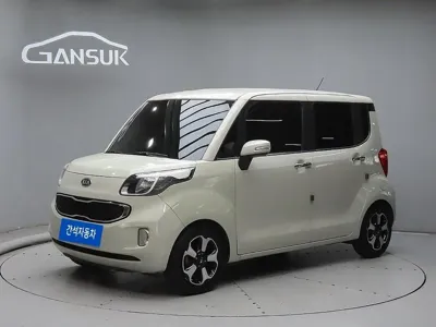 Kia Ray 2013, 156993 км, за 2953.92 USD