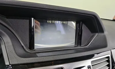 Mercedes-Benz E-Class 2014, 120649 км, за 6502.89 USD - фото 16