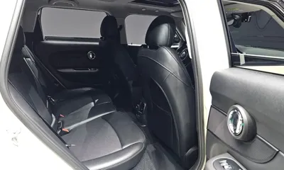 MINI Clubman 2021, 53122 км, за 14065.24 USD - фото 26