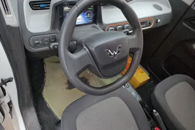Wuling Hongguang MINIEV 2020, 52100 км, за 3632 USD - фото 20