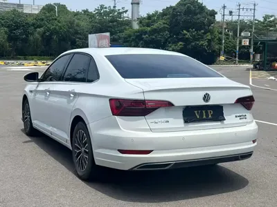 Volkswagen Sagitar 2020, 60000 км, за 6884.41 USD - фото 7