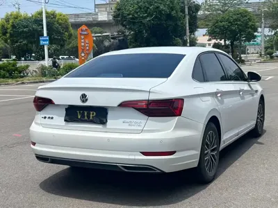 Volkswagen Sagitar 2020, 60000 км, за 6884.41 USD - фото 9