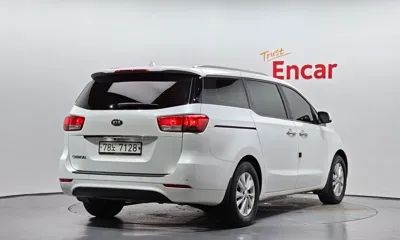 Kia Canival 2016, 162647 км, за 5860.52 USD