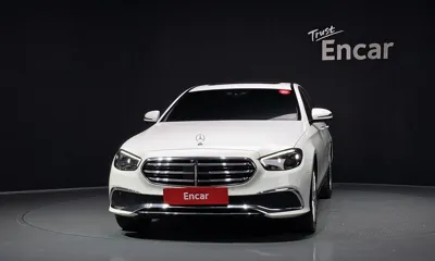 Mercedes-Benz E-Class 2023, 108492 км, за 24675.07 USD