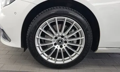 Mercedes-Benz E-Class 2023, 108492 км, за 24675.07 USD