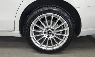 Mercedes-Benz E-Class 2023, 108492 км, за 24675.07 USD - фото 21