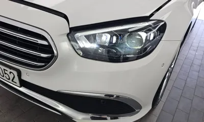 Mercedes-Benz E-Class 2023, 108492 км, за 24675.07 USD - фото 22