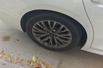 Bestune B70 2023, 32900 км, за 10139 USD - фото 11