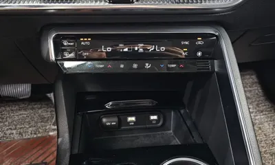 Kia K5 2020, 128420 км, за 11159.25 USD - фото 32