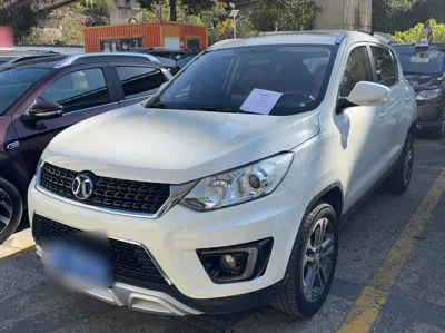 BAIC Senova X35 · 2016 год
