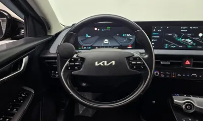 Kia EV6 2023, 76882 км, за 18149.9 USD - фото 13