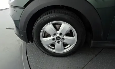 MINI Cooper 2016, 95944 км, за 5057.8 USD