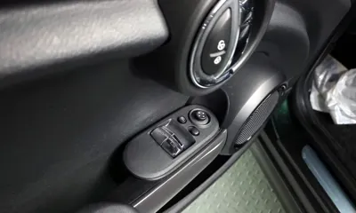 MINI Cooper 2016, 95944 км, за 5057.8 USD - фото 17