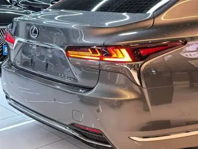 Lexus LS 2019, 95000 км, за 58562.73 USD - фото 8