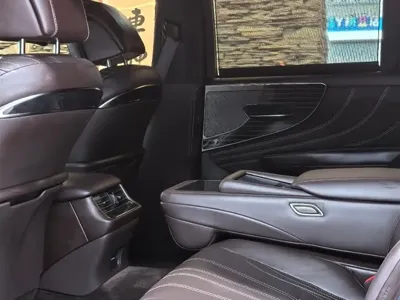Lexus LS 2019, 95000 км, за 58562.73 USD - фото 13