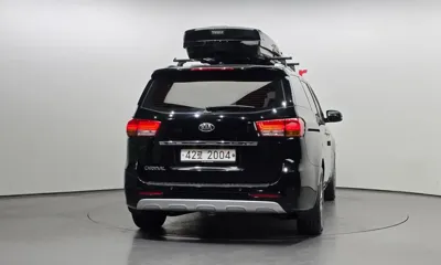 Kia Canival 2015, 132390 км, за 5821.19 USD