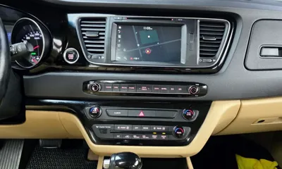 Kia Canival 2015, 132390 км, за 5821.19 USD - фото 17