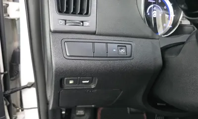 Hyundai Sonata 2010, 140843 км, за 2299 USD - фото 13