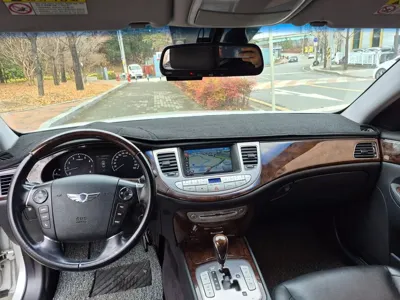 Hyundai Genesis 2010, 144811 км, за 2953.92 USD - фото 8