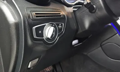 Mercedes-Benz GLC-Class 2021, 40871 км, за 25175.67 USD - фото 29
