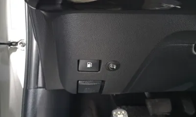 Toyota Prius 2016, 114533 км, за 8060.84 USD - фото 18